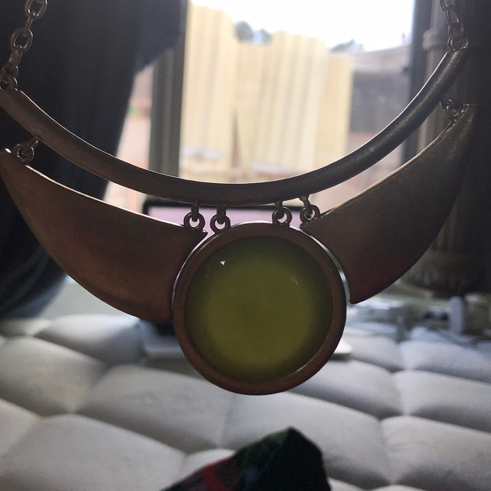 Choker - Picture 6 of 7